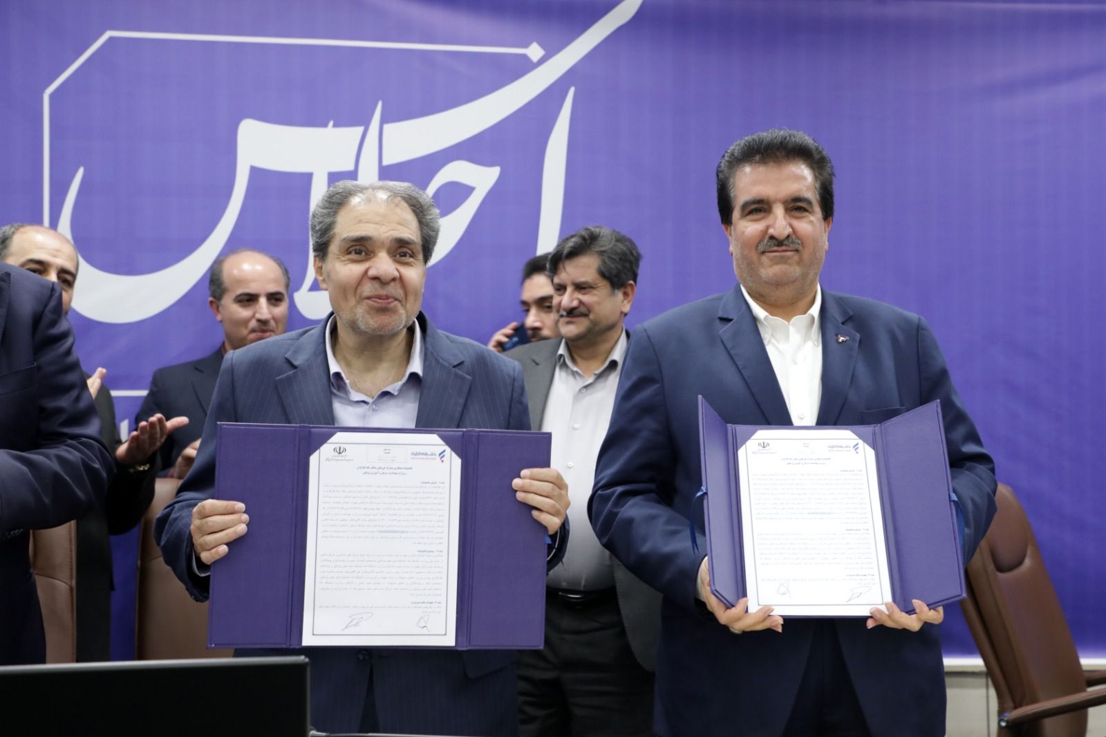 تفاهم‌نامه همکاری بانک رفاه کارگران و وزارت بهداشت